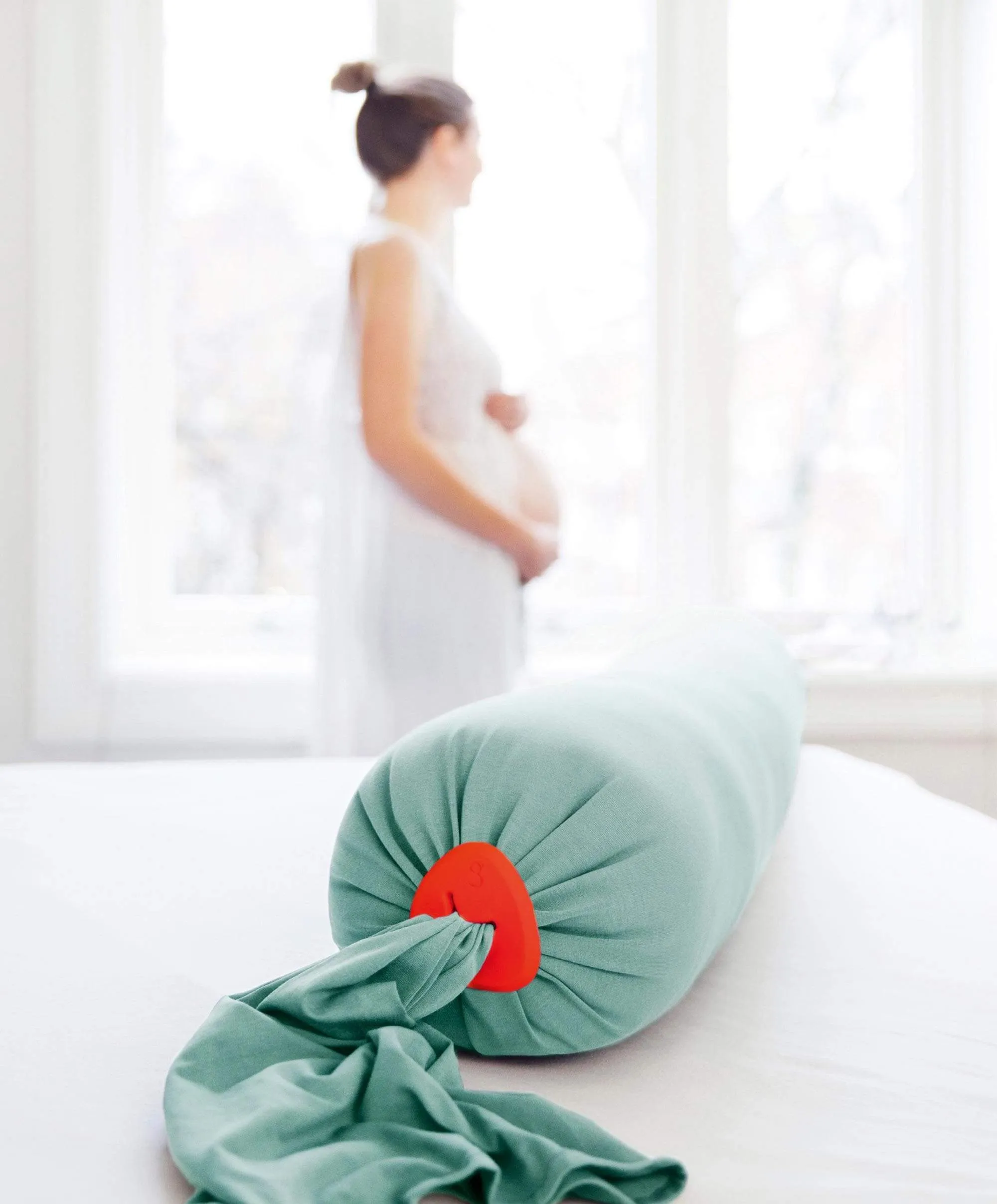 bbhugme&trade; Pregnancy Pillow - Eucalyptus