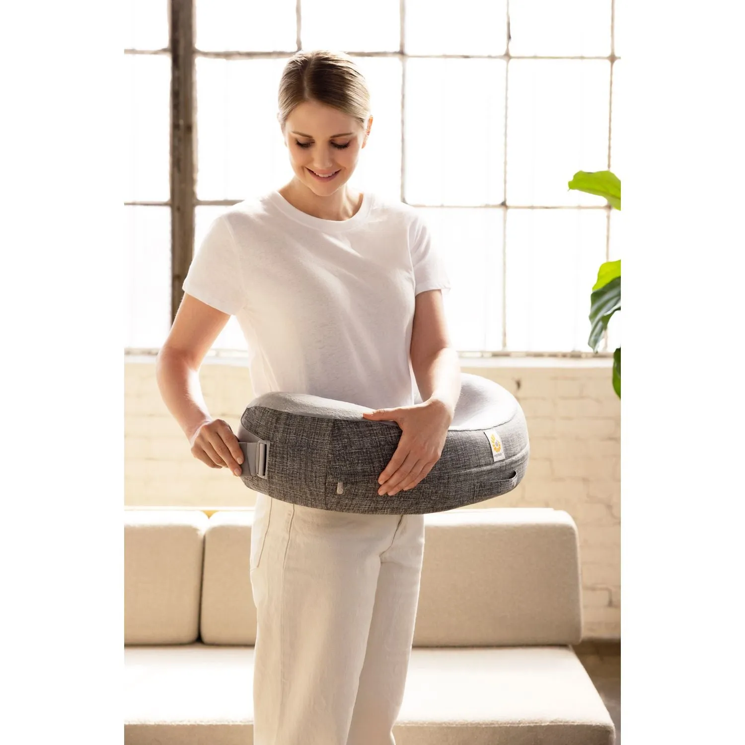 Ergobaby Natural Curve Nursing Pillow - Grey