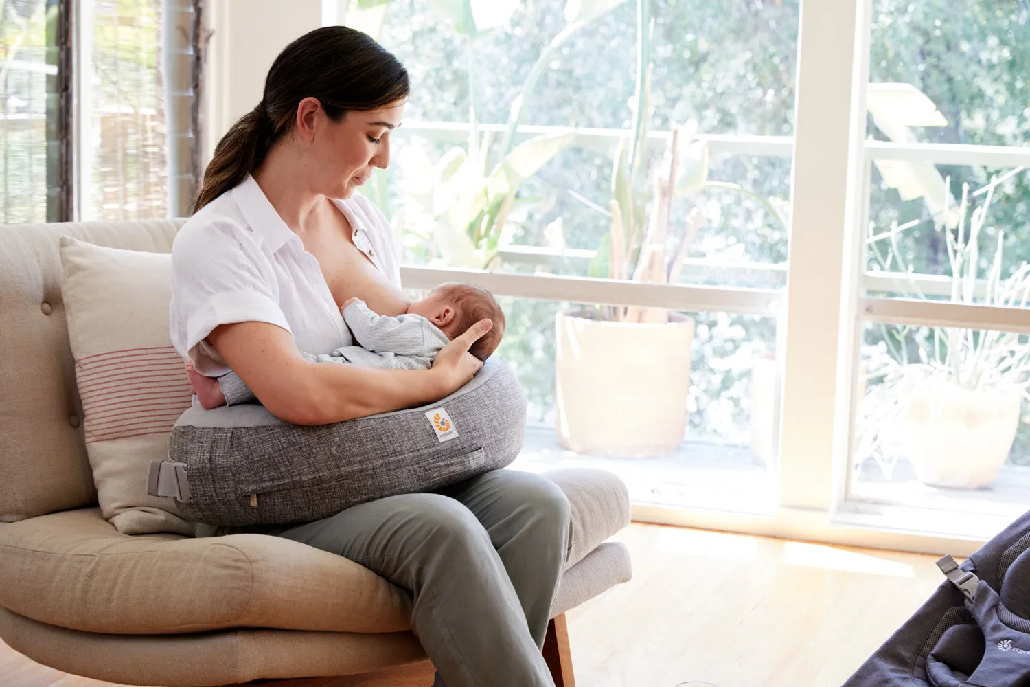 Ergobaby Natural Curve Nursing Pillow - Grey