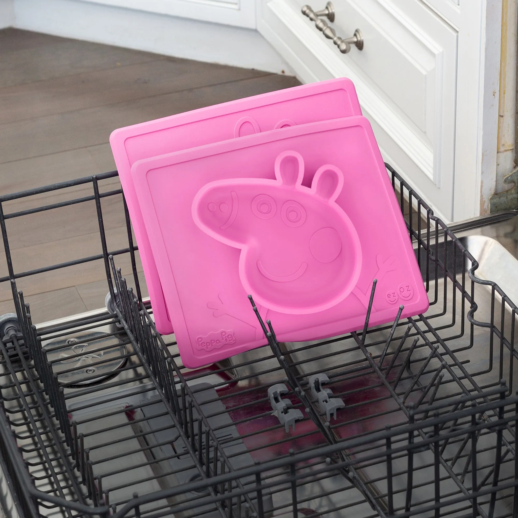 ezpz™ Peppa Pig Placemat Tray in Pink