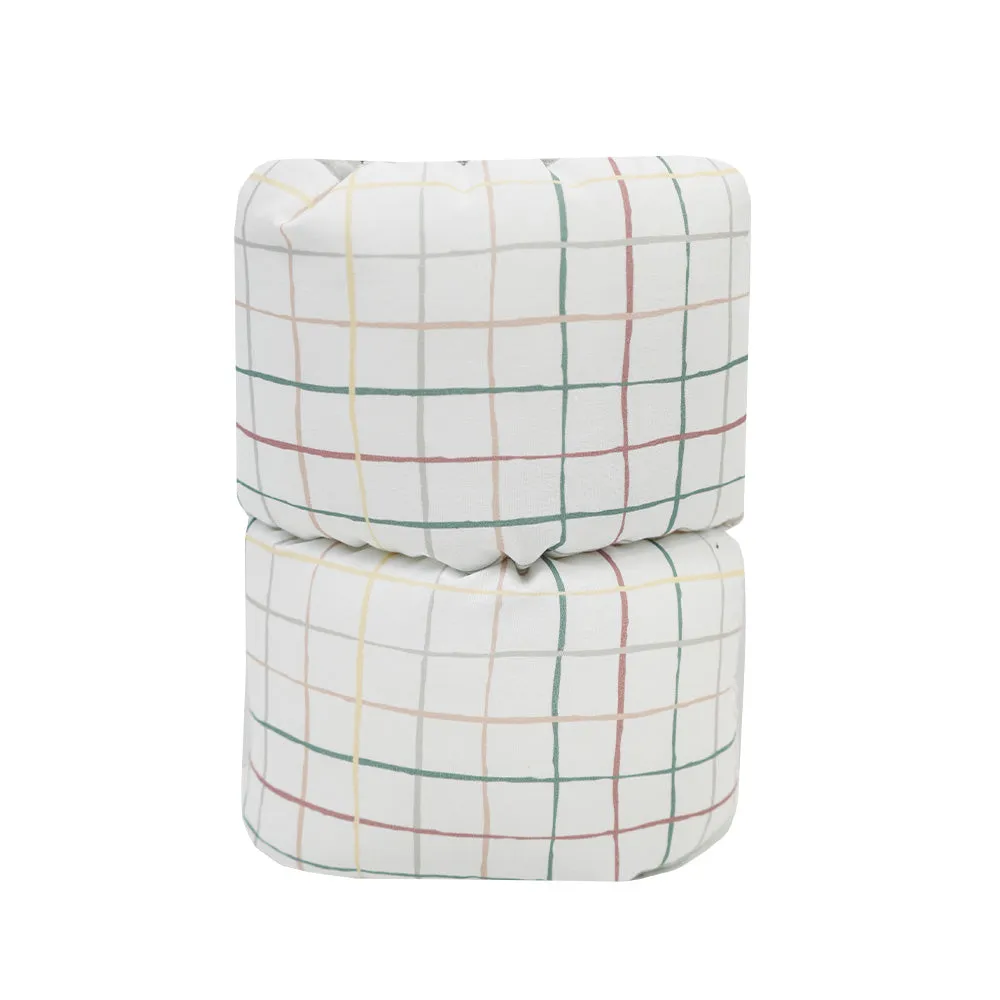 Finn Plaid Comfy Cradle