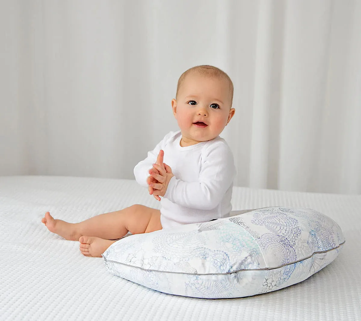 Lullalove Nursing Pillow