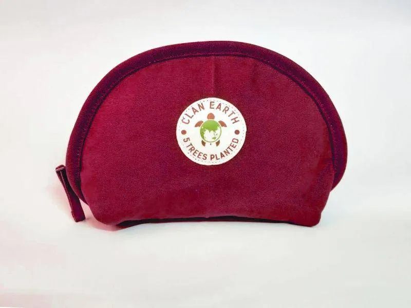 Pika Pouch - Plastic-free & Cruelty -free Organizer - Cherry Red