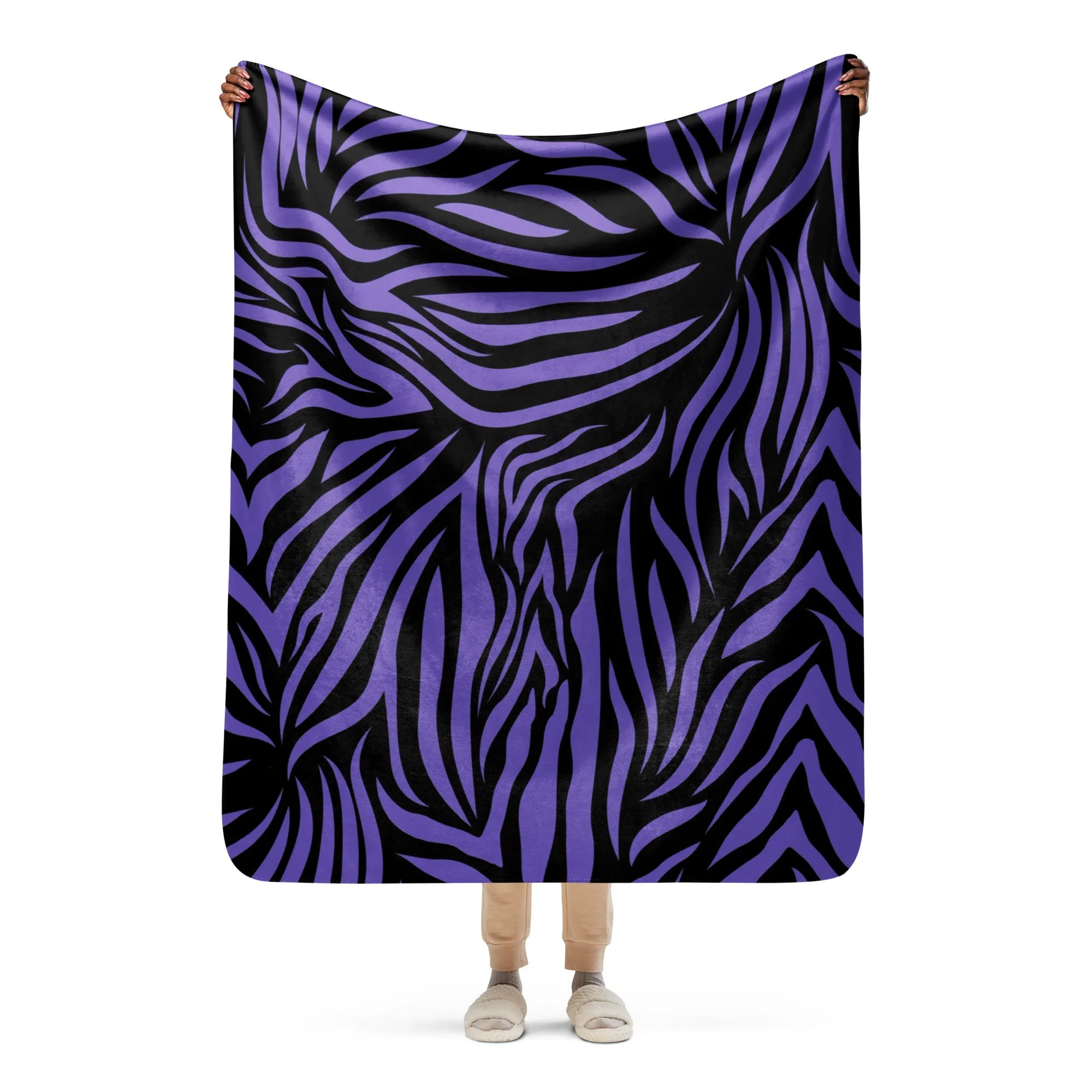 Purple and Black Sherpa blanket lioness-love