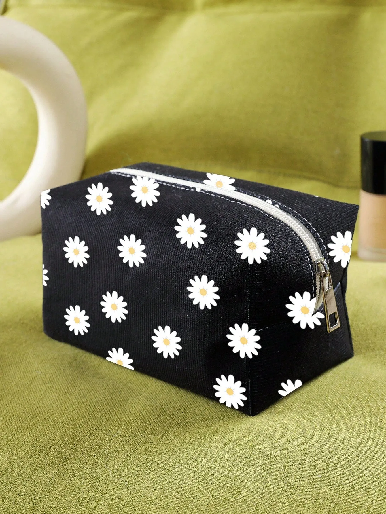 White Daisy Makeup Bag Cosmetic Organizer Toiletries Bag Makeup Organizer Zip